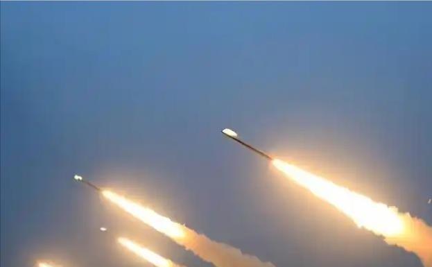 如果美国使出全力，伊朗根本打不过，但伊朗可以毁灭以色列，其实伊朗根本