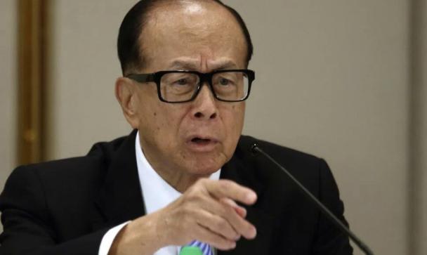 李嘉诚这是又嗅到了什么信号？8月27日，知情人士透露，尽管已经丢失了两个巴拿马港