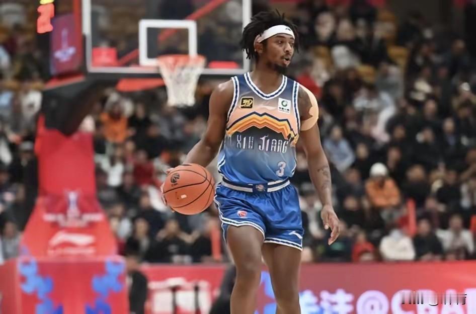 山西男篮后场双枪彻底迷失，拿着顶新却合计砍下4分！北京时间12月16日CBA常规