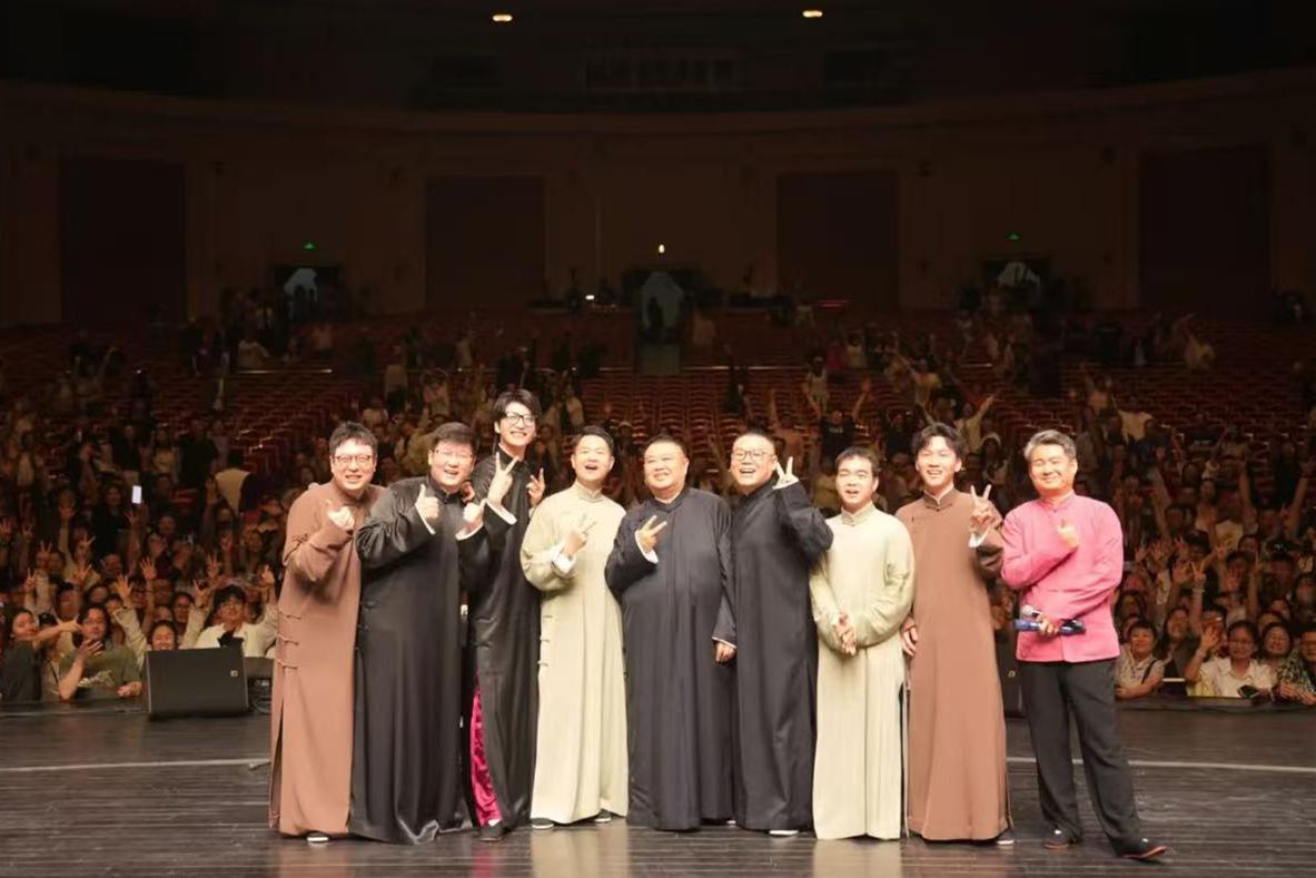 岳云鹏北展加场圆满收官，筱字辈成主打，专场里面套专场，徒弟和外甥一起捧！德云社岳