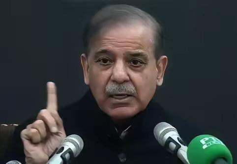 巴基斯坦也下场了！巴基斯坦突然重兵挺进沙特，带的全是清一色的中国防空导弹，这根本