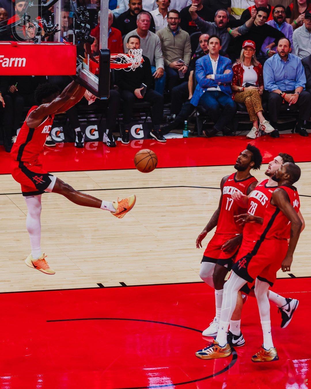 《世界名画》​​​