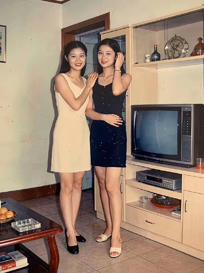 二十年前的家庭生活条件跟现在什么阶级一样