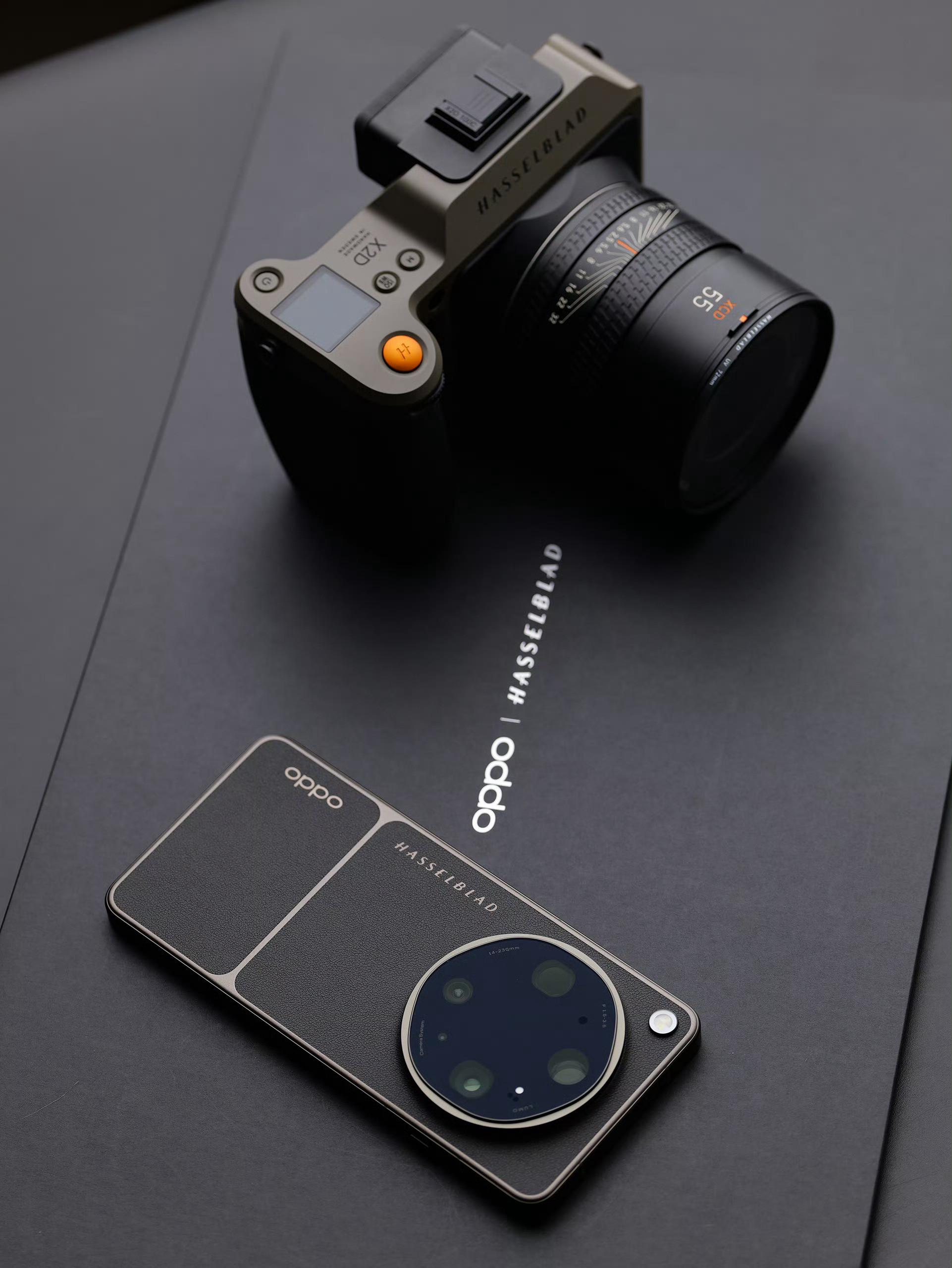 终于来了。FindX9Ultra这次官宣，节奏比去年提前了不少。按OPPO的