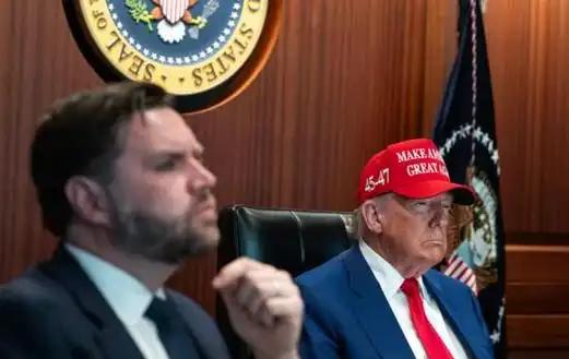 我们要当心了！万斯很可能成为下一届美国总统。一旦他当上总统，就不只是天天制造戏剧