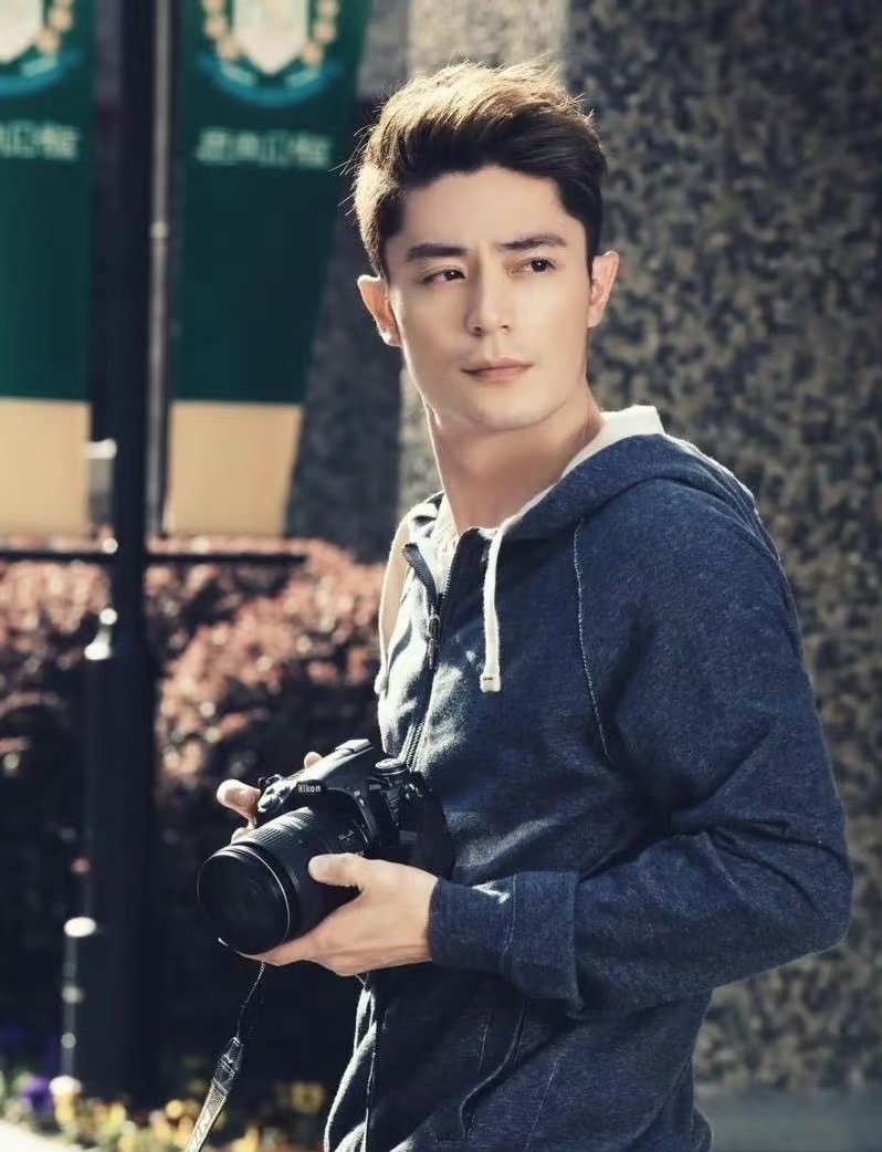 霍建华不愧是心如自留款哈哈，谁不想要一个霍建华这样完美的男人呢