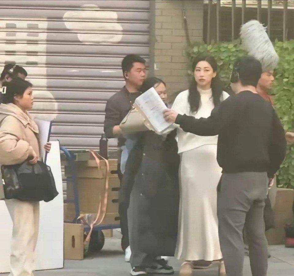 朱珠这是有喜了？​​​
