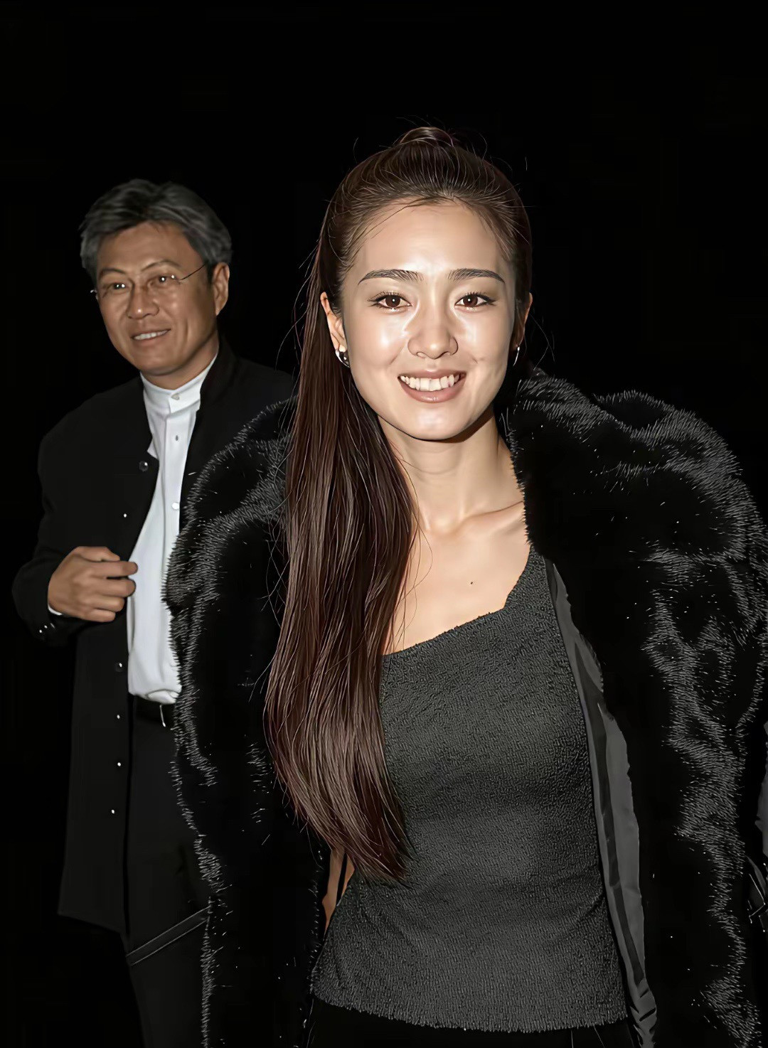 以前的明星辨识度真强纯天然各有风姿巩俐能走到国际前沿张艺谋功不可没