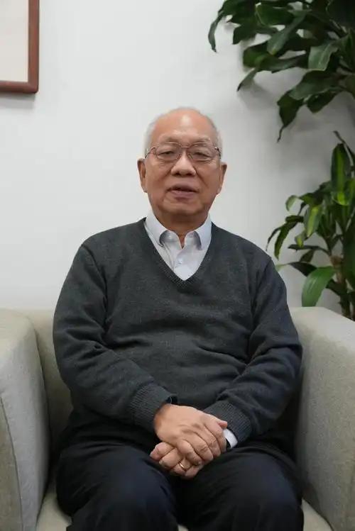 遮羞布被彻底揭开？华裔数学大师丘成桐曾指出：中国数学与世界顶尖水平仍存在明显差距