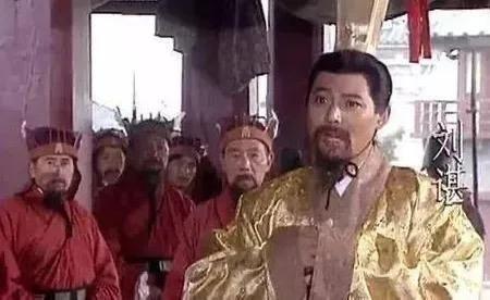 今日话题：如果刘谌继位能拯救蜀汉吗？？？网友甲：蜀汉投降了对百姓而言是好事，