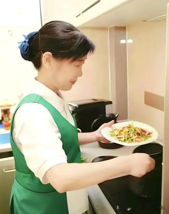在漫漫人生征途里，我们常常会惊羡于他人当下取得的出色成就，疑惑他们为何能在某件事