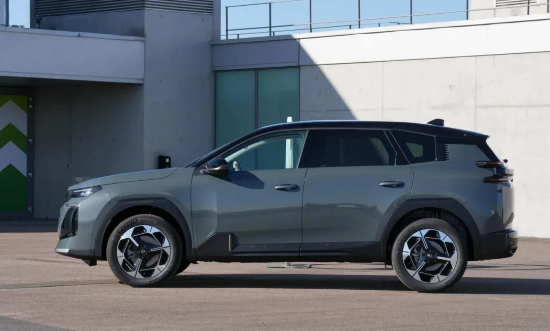 个性家用车,雪铁龙全新C5AIRCROSS