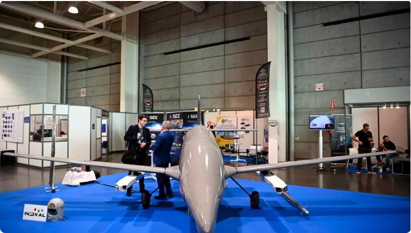 法国军用无人机工业崛起法国EOSTechnologie集团总裁表示他们