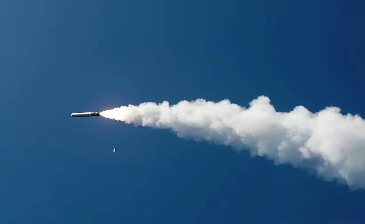 美国军方传出惊人的消息！允许美国可以向乌克兰提供战斧式巡航导弹。似乎上看上去乌克