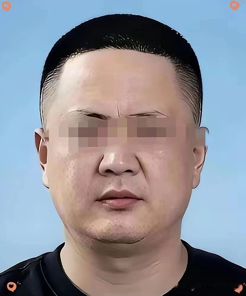 欧某某做梦也没想到坐个飞机，事情能闹这么大，此时此刻应该很后悔他做过的事吧？空姐