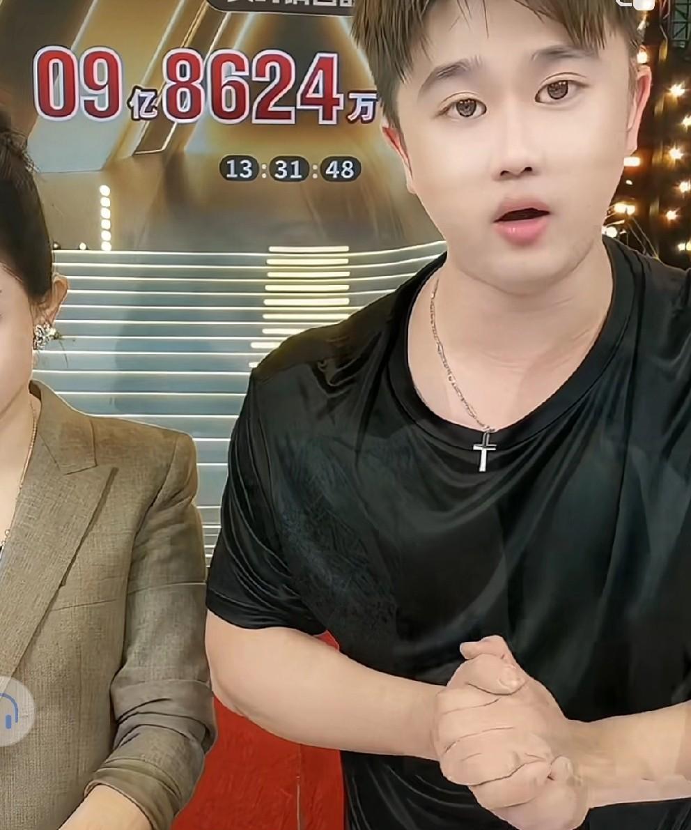赵梦澈代表辛选喊话，请所有粉丝不要对我们有任何质疑，我们也不会回应任何质疑，接下