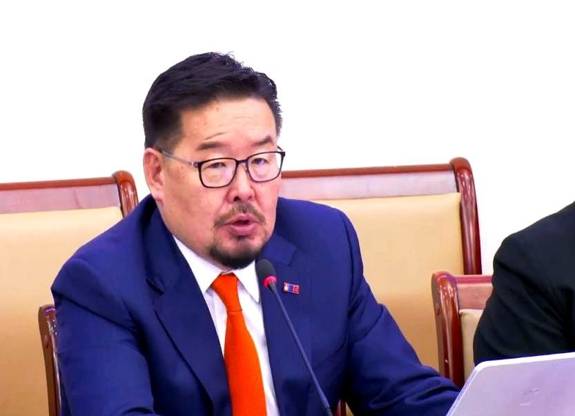 蒙古这回真是变了样！新总理一上台，就当着中国的面，把边境上几十年的老难题一股脑敲