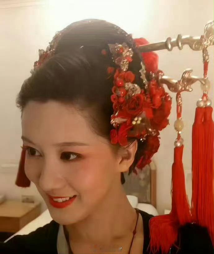 孟静娴如果没有死，以她的才情，果郡王迟早会爱上她吧