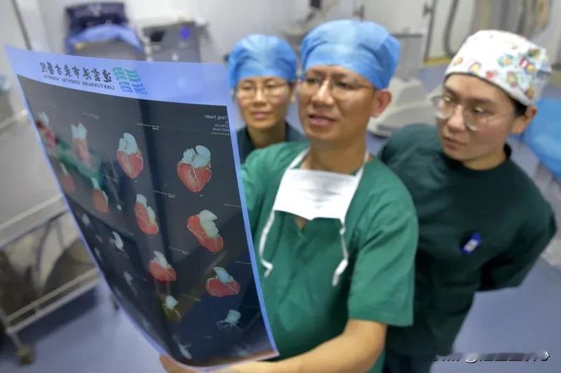 在实际的临床工作里，我每次都会向做完支架的患者着重强调戒烟一事，大部分患者都能够