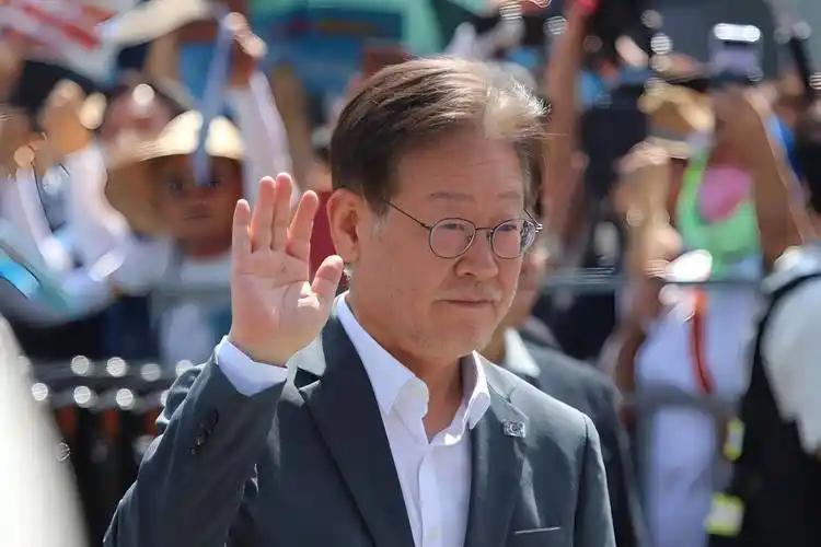 李在明会上直接摊牌：别国不给韩国人福利，韩国凭什么单方面敞开给外人？9月