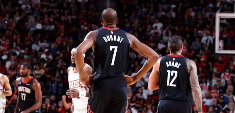 杜兰特拯救了火箭，不然又会被骂惨！杜兰特绝杀球之前，其实火箭的关键时刻打的依