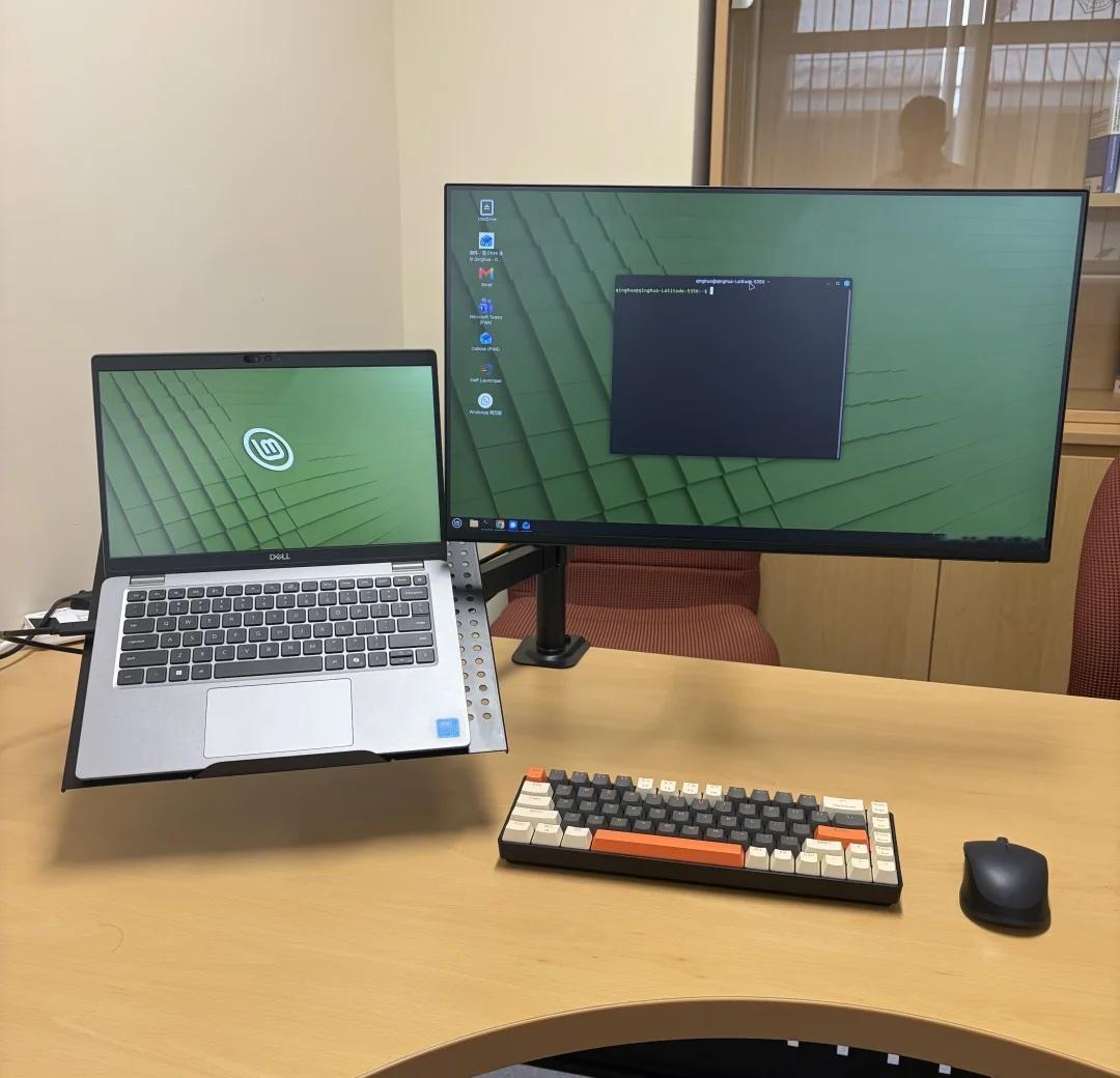 终于可以不用Windows了。用不惯学校发的Windows笔记本，直接格掉安装