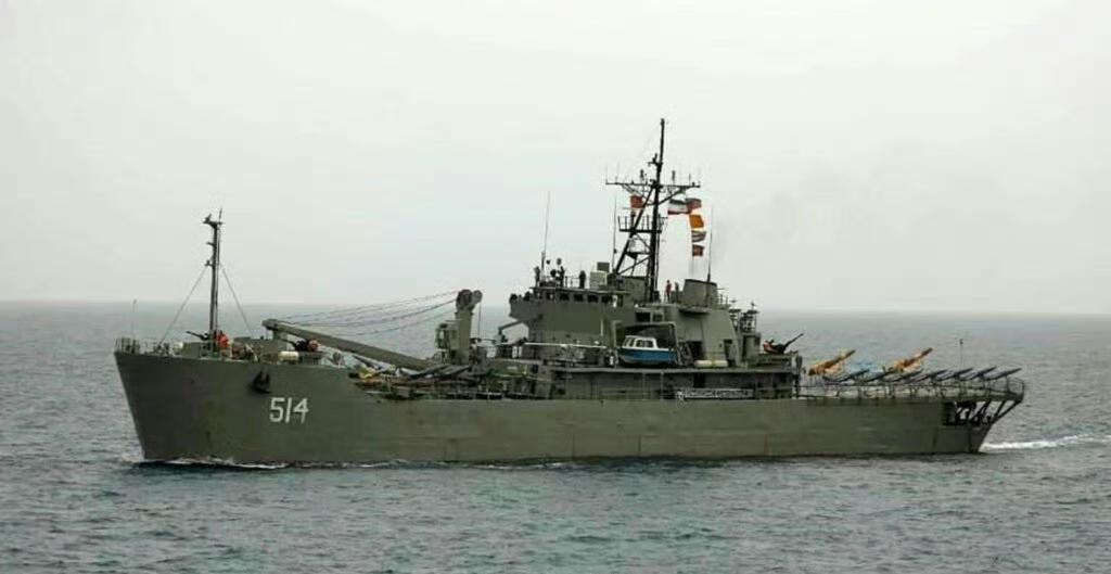 印度三哥终于做点人事了，也庇护了一艘伊朗军舰！印度政府消息称——在伊朗军舰