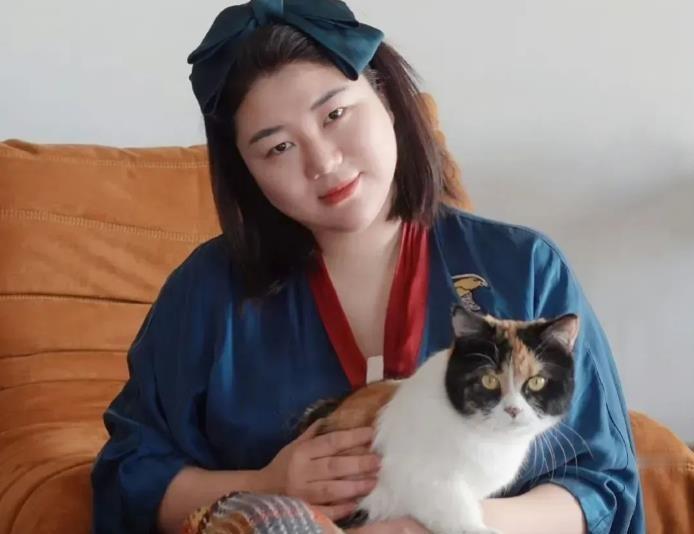 2004年，19岁姑娘大手一挥，用父母辛苦攒下来的18万元积蓄，在北京买了一套房