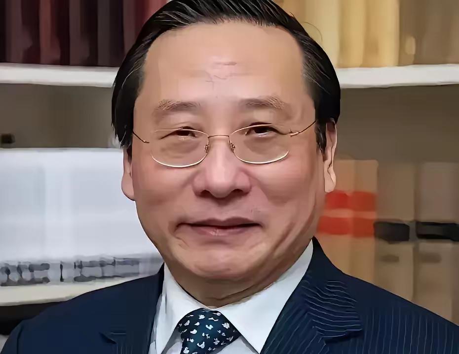 有美国学者质疑高志凯：你的国家迅速发展武力，已严重威胁到了周边邻国的安全关切。