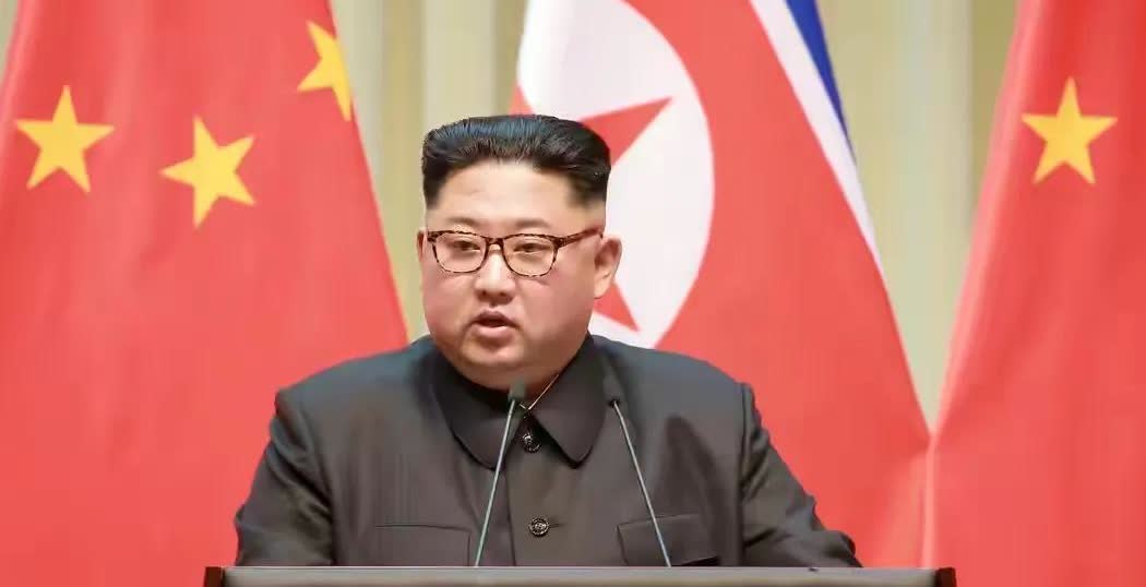 邀请朝鲜领导人金正恩参加93阅兵，这步棋下得太妙了！在这次阅兵上，中俄朝三方同台