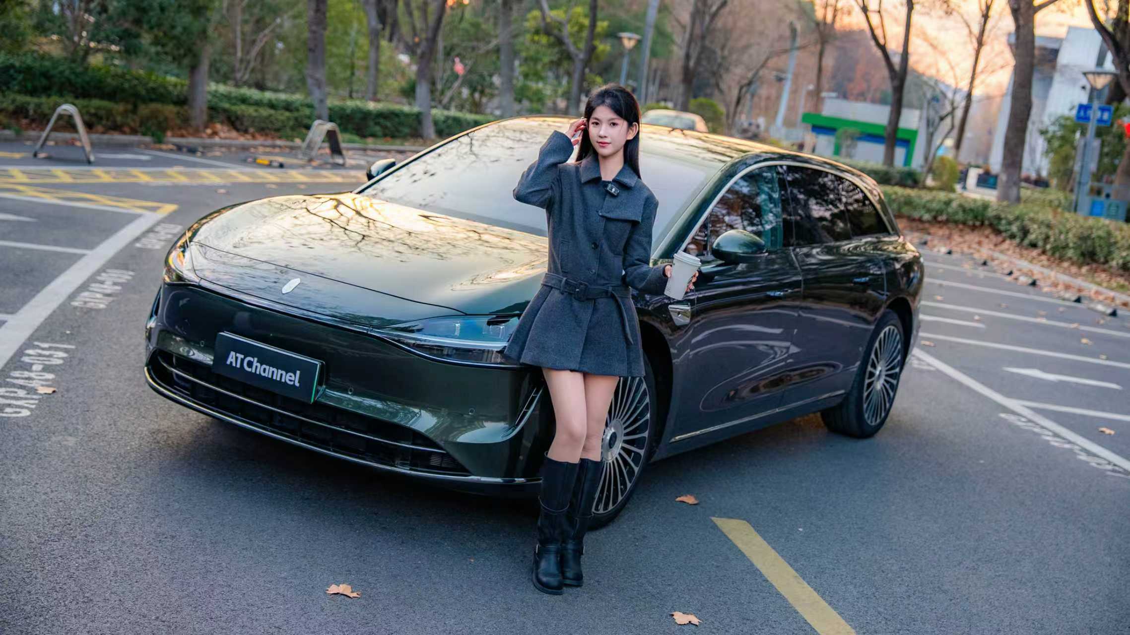 旅行车不旅行，到底行不行？我亲测，真的很行，这周末开着享界S9T，去附近的公园散