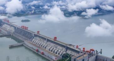 日本网友表示：如果中日战争爆发，日本第一个炸的不是中国的重要城市，而是第一个炸中