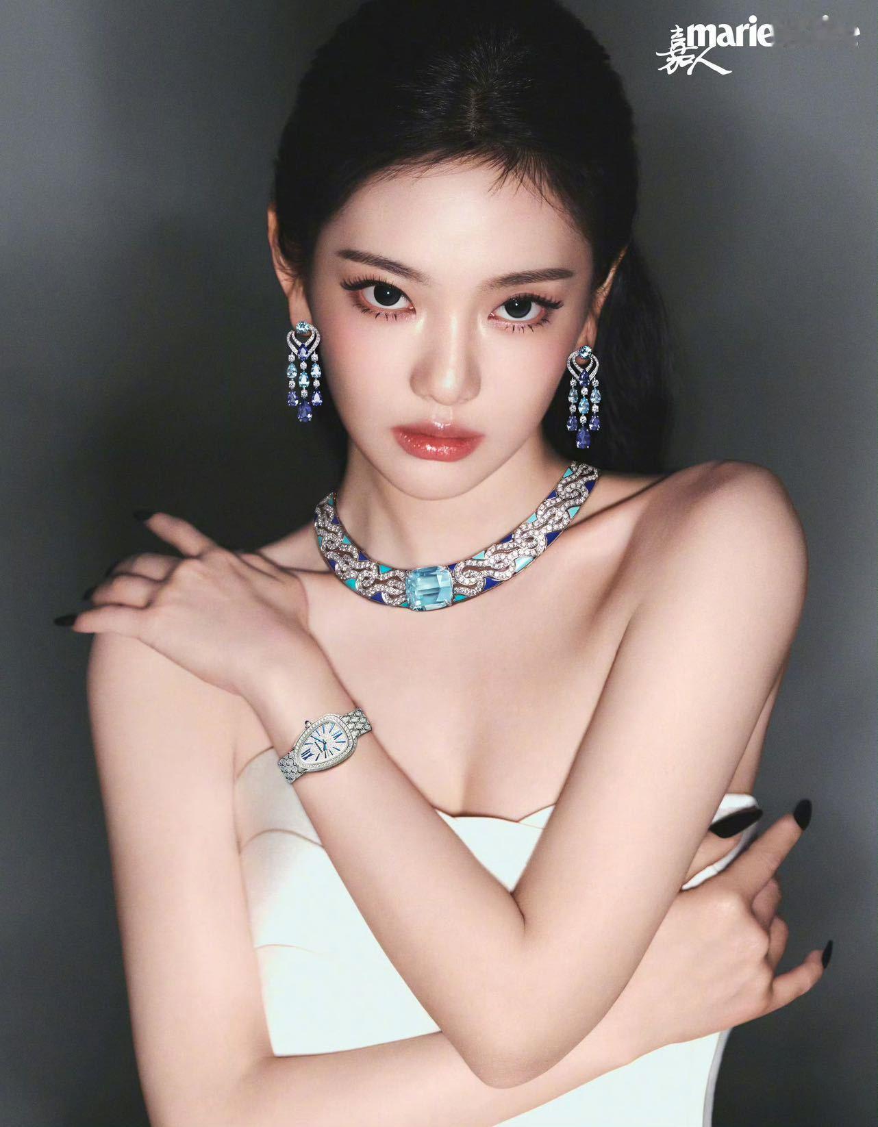 宁艺卓开拓五大女刊全新版图宁艺卓的第二本五大女刊客观来看接连登封五大女刊本身就有