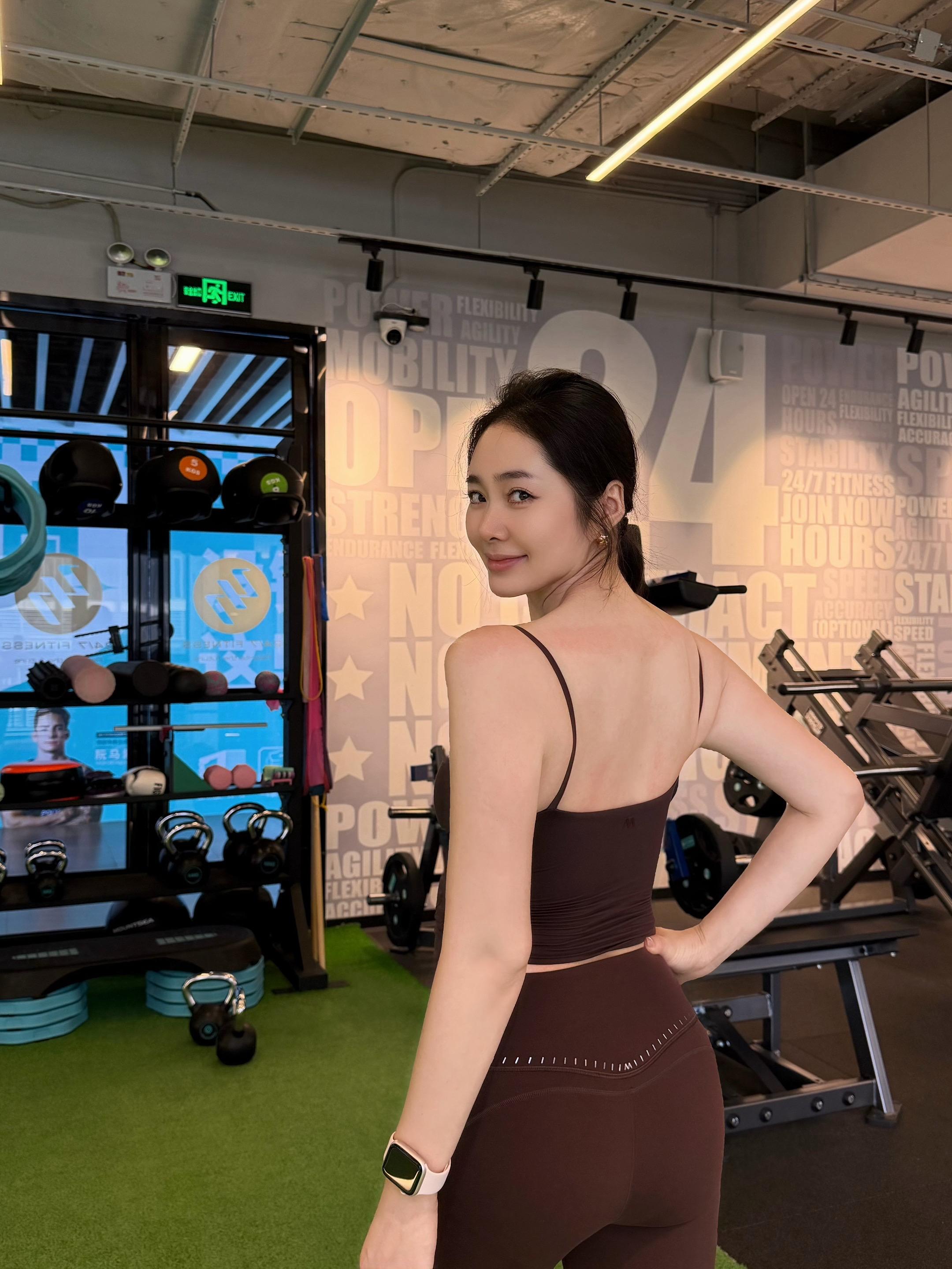 把注意力放自己身上。才是你魅力的开始