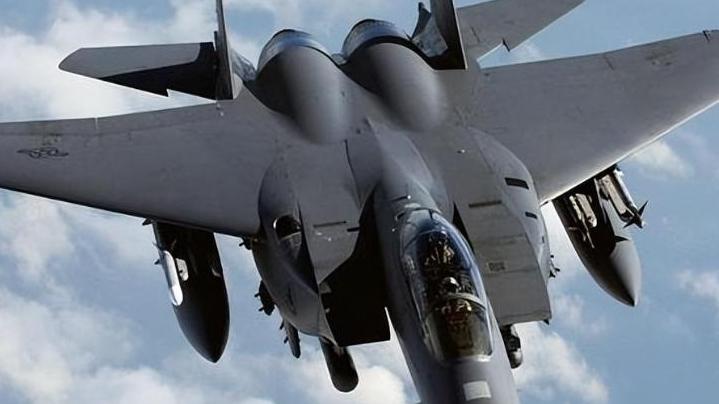 48分钟极速反击！伊朗打出最硬一战北京时间2月28日16:22，伊朗革命卫