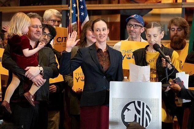 美国西雅图人民有福了。 在去年西雅图的市长大选中，西雅图民众选了一个43岁却