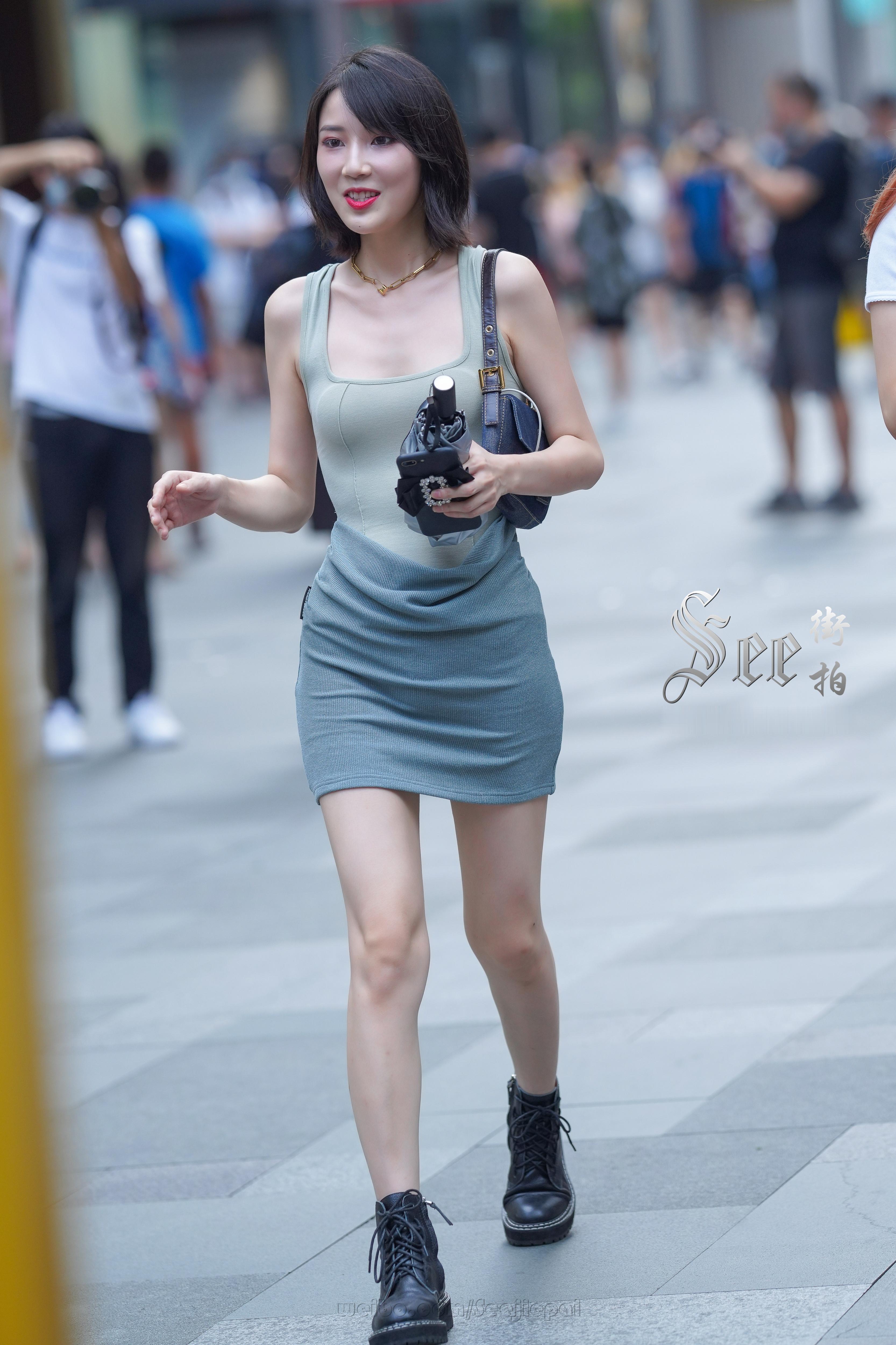 短靴针织裙，甜美温婉~~​​​