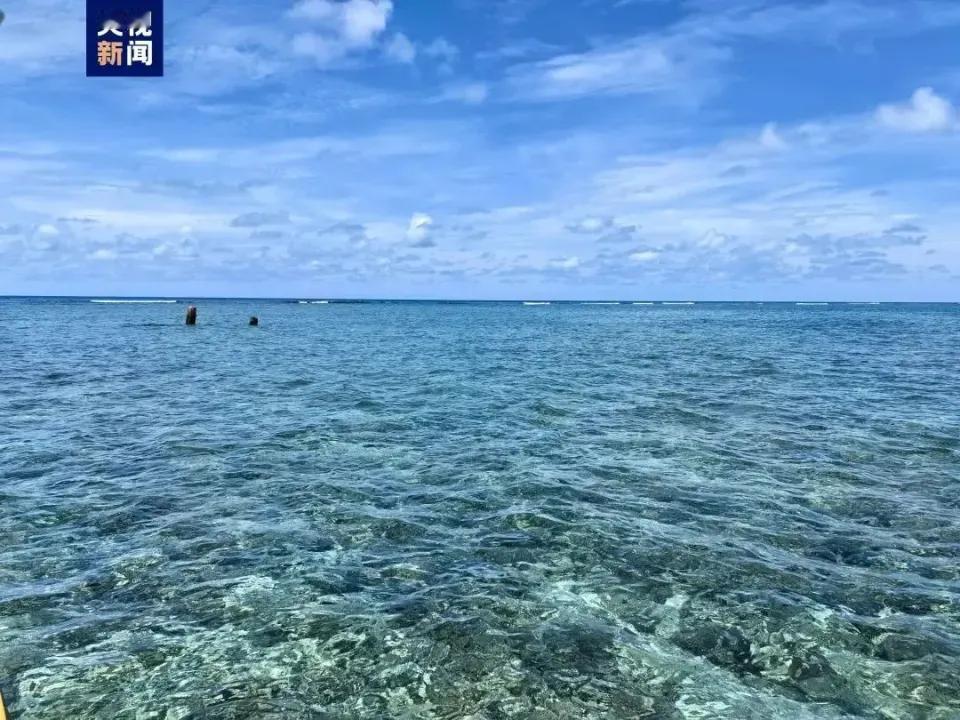 他们日夜战斗在黄岩岛！当我们全国网友都想当然的认为，我们已经控制了黄岩岛的时候