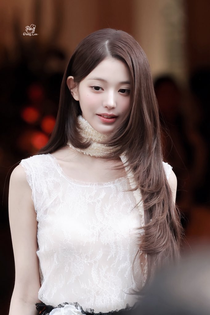 张元英蕾丝纱裙张元英蕾丝背心裙张元英蕾丝背心裙​​​