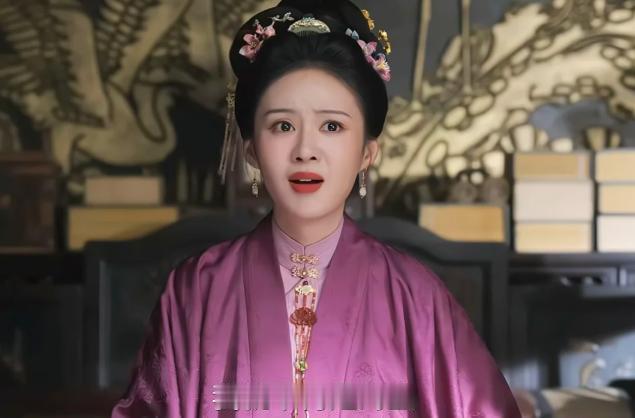 《兰香如故》杜翠雀崩了！兰香一张告示，撕碎她“金陵王”的遮羞布兰香把杜翠雀的