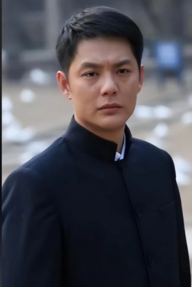 我可以净身出户，但我说的要求你必须做到！”2017年，傅程鹏向结婚21年的发妻程