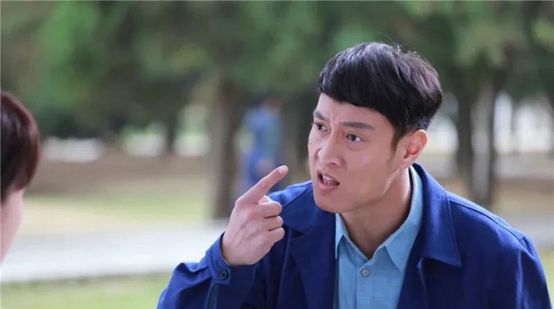 气死我了！老公侄子前几天刚要5000块钱，今天打电话来，又要借30000。当我