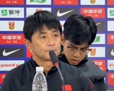 U16国足主帅浮岛敏透露了球队热身赛输球的原因。对于这支被外界寄予厚望的球队，