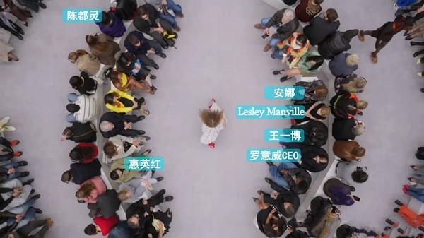 王一博罗意威外网首位认领来了！每次时装周都在黑王一博，那怎么内娱他的商务就能一