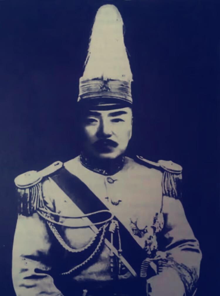 1924年，冯德麟宣布脱离军界，在辽西北镇养老之后，没有大事基本不去奉天。但是一