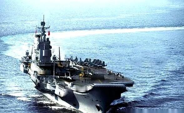 国防部那个回应，我能盘一天。记者问到第四艘航母，发言人一脸平静地说：“我不了解，