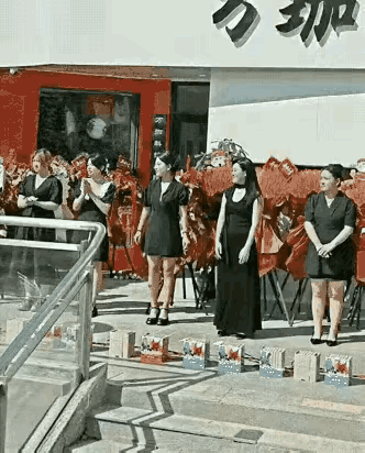 但凡有一点安全常识，也不至于弄成这样吧