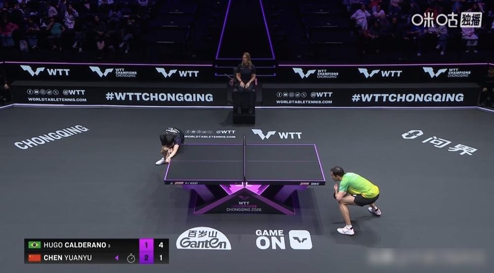 比分定格在8比5那秒，陈垣宇离把世界第四踹回老家只差3分。就在你准备举杯的瞬间，