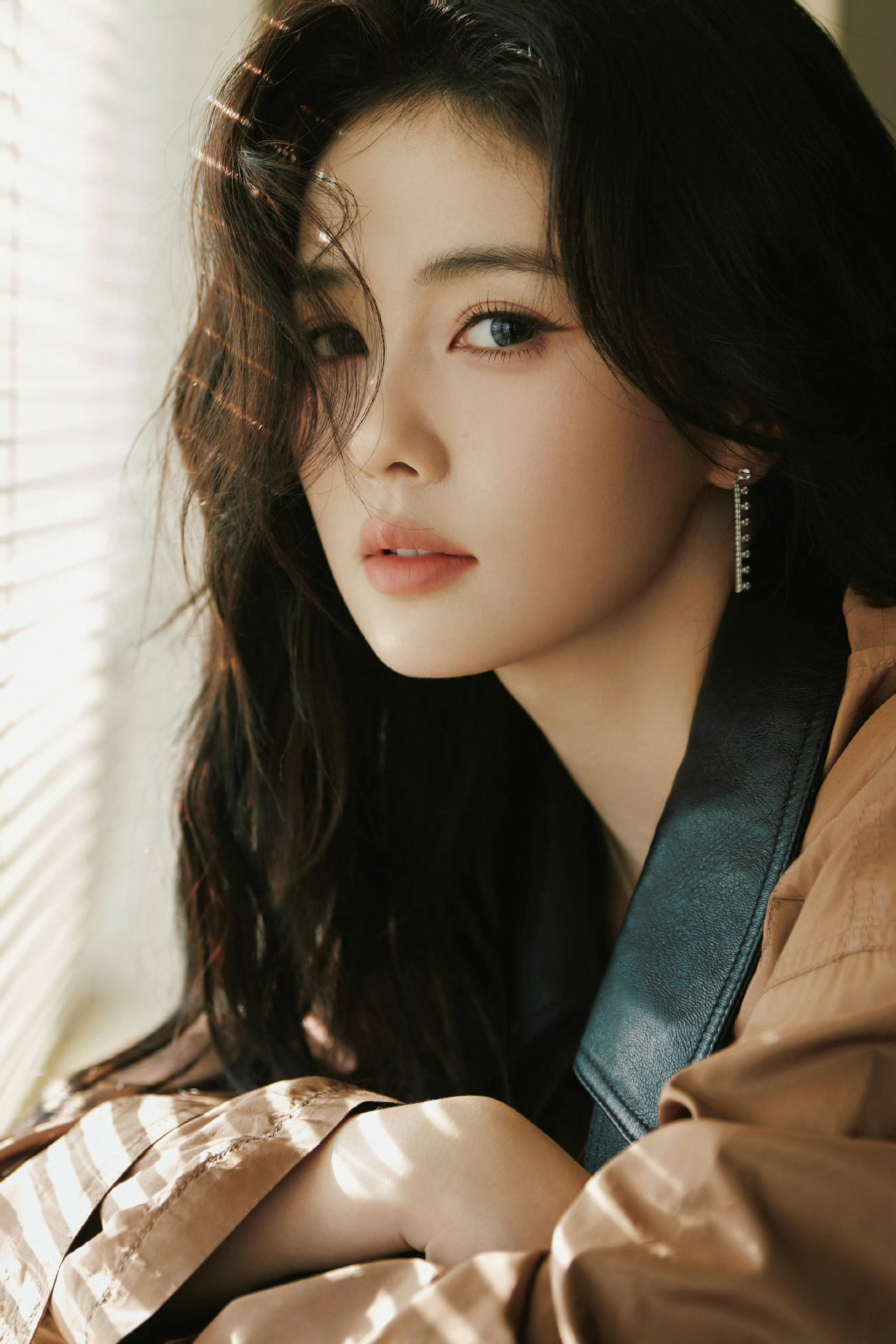 哇塞白鹿这套有点微港那味儿好美晚上继续看李佩仪