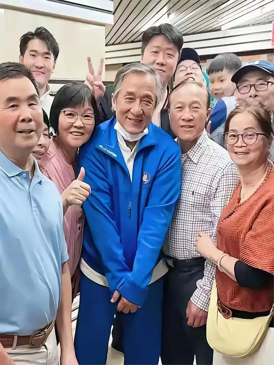 一代男神也老了，岁月不饶人啊！